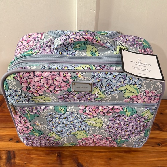 NWT Vera Bradley Rolling Work Carry-On Bag in Happy Hydrangeas Gray - Picture 3 of 10